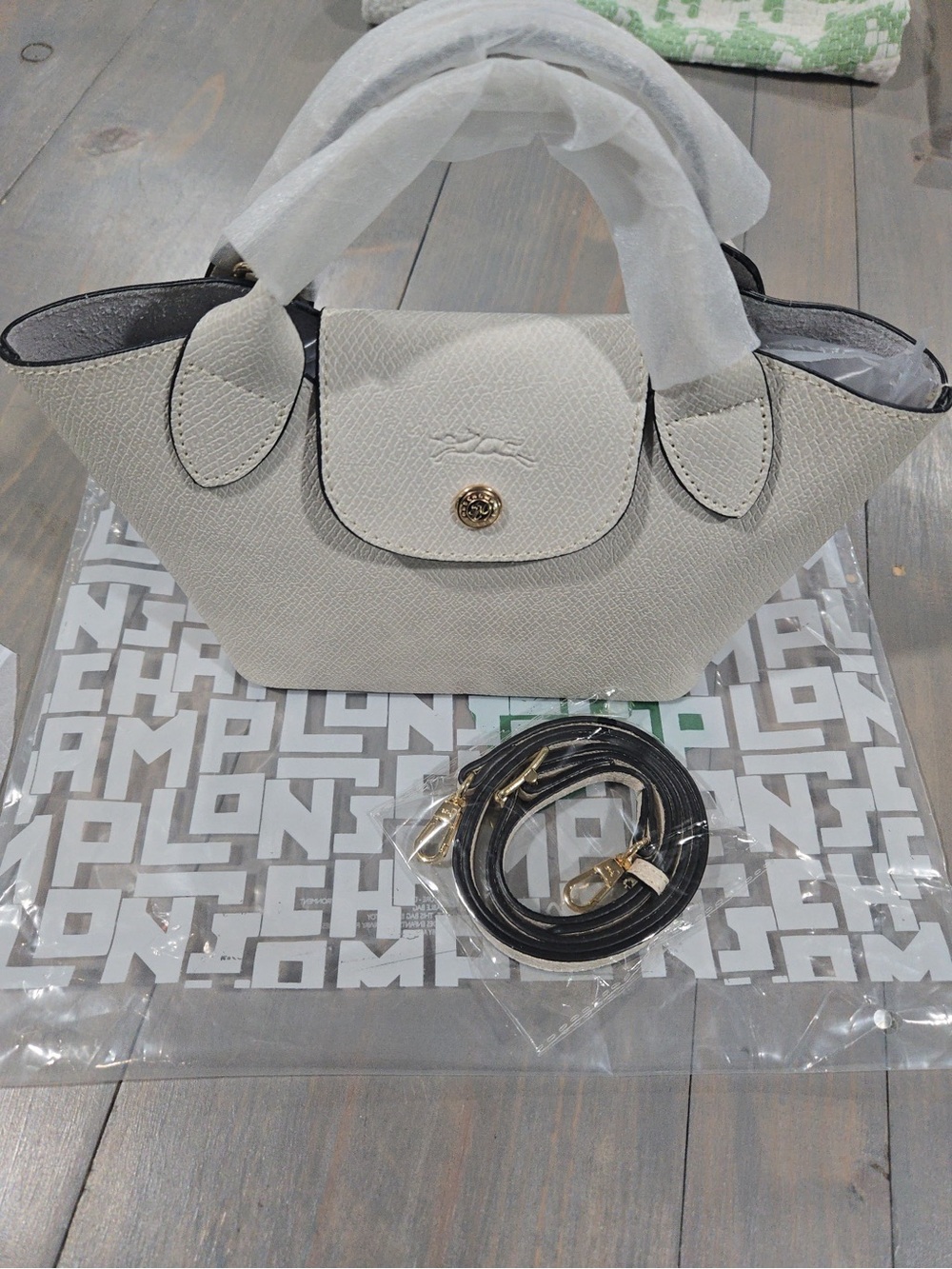 Longchamp XS epure ivory Mini Top-Handle Crossbody Bag small - Picture 3 of 5